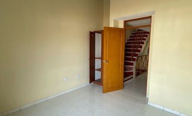 CASA EN CIUDAD JARDIN