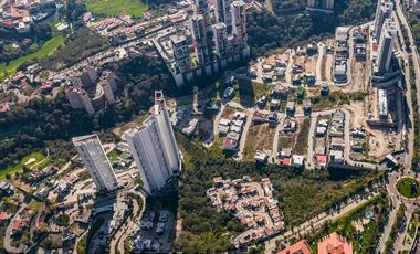Casa En Venta En Bosque Real con 3, 4 o hasta 5 recámaras