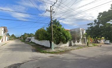 CASA EN CHETUMAL, QUINTANA ROO.