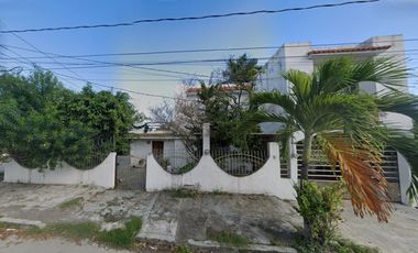 CASA EN CHETUMAL, QUINTANA ROO.