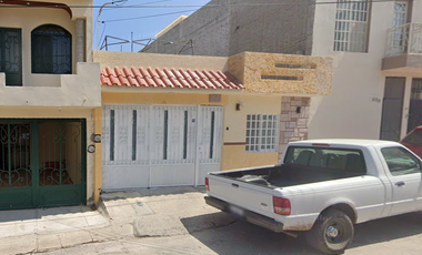 VENTA DE CASA EN PISCIS, LA PIEDAD, MICHOACAN.