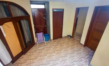 SE VENDE CASA DE 2 PISOS CON LOCAL COMERCIAL EN BOCANEGRA CALLAO