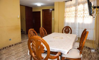SE VENDE CASA DE 2 PISOS CON LOCAL COMERCIAL EN BOCANEGRA CALLAO