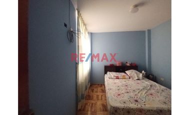 Alquilo Lindo Departamento Amoblado A 2 Cuadras De La Playa- Huanchaco Tradicional - 102M2 + Cochera -2Do Piso-S/. 1900