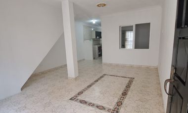 SE ARRIENDA APARTAMENTO EN EL BARRIO FLORALIA SEGUNDO NIVEL