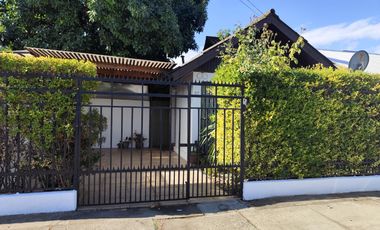 Se vende casa de 3 dormitorios en Linares