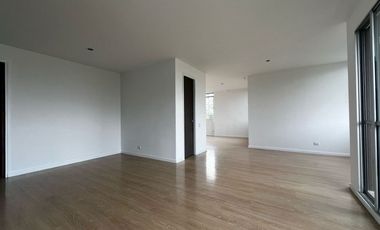 Apartamento en Arriendo Cumbres, Envigado, Antioquia