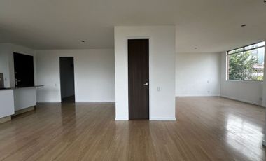 Apartamento en Arriendo Cumbres, Envigado, Antioquia