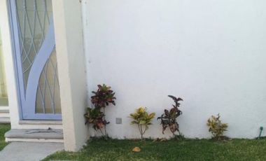 VENTA DE CASA NUEVA, UBICADA EN CONJUNTO JACARANDAS EN OAXTEPEC CENTRO, MORELOS A 5 MIN DE AV NACIONAL, A 5 MIN