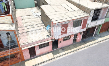 Se Vende Casa Como Terreno en Venta en Ate – 213 M2