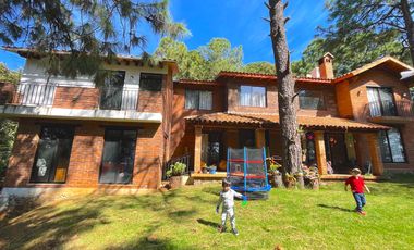 RENTA Hermosa Casa en Fraccionamiento Ecologico renta AMUEBLADO