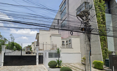 SUEÑAS CON VIVIR EN UNA ZONA EXCLUSIVA DE GDL  COLOMOS PROVIDENCIA  ESTA ES TU OPORTUNIDAD CASA A SOLO $1'407577 SOLO POR UNOS DIAS.