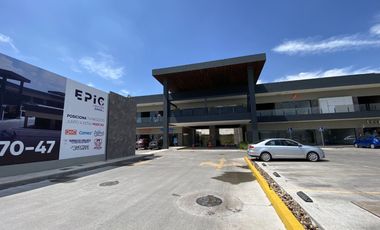 VENTA! LOCAL COMERCIAL EN PLAZA PREMIUM, EPIC CENTER ZAKIA, Qro.