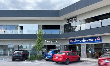 VENTA! LOCAL COMERCIAL EN PLAZA PREMIUM, EPIC CENTER ZAKIA, Qro.