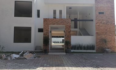 PRECIOSA CASA EN VENTA YAUTEPEC