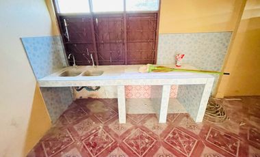 Move-in ready house on a 100-square-wa land plot, just 2 minutes from Darasamut School, Aranyaprathet.