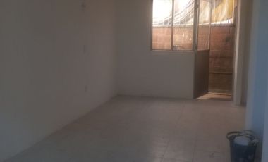 RENTA CASA TULTITLAN CLAUSTROS IV CERCA DE PLAZA JARDINES