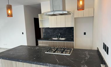 VENDO CASA DE 2 RECAMARAS DE 153 M2 CON ALBERCA PROPIA EN RESIDENCIAL ARBOLADA