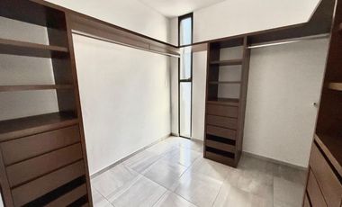 VENDO CASA DE 2 RECAMARAS DE 153 M2 CON ALBERCA PROPIA EN RESIDENCIAL ARBOLADA