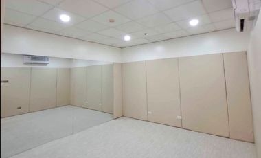 👑🔹OFFICE FOR RENT AT 11F  i2 BUILDING IN CEBU IT PARK , APAS, CEBU CITY