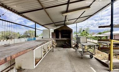 CALLE LARGA - VENDE TERRENO CON TALLER Y OFICINAS - PEDRERO