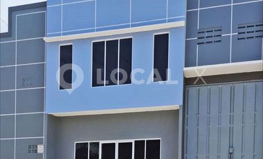 Gudang Kawasan Pergudangan Karawaci Curug, Tangerang, Banten