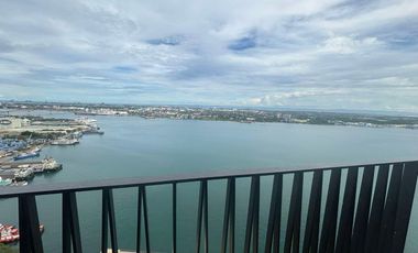 FOR SALE - 1BR FRONT SEAVIEW UNIT WITH BALCONY IN MANDANI BAY, MANDAUE CEBU. READY FOR OCCUPANCY. FURNISHED UNIT.