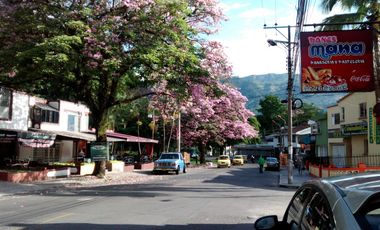 Arriendo Casa de Dos Pisos Con Terraza Metaima I