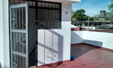 Arriendo Casa de Dos Pisos Con Terraza Metaima I