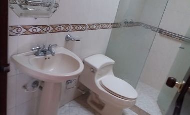 Arriendo Casa de Dos Pisos Con Terraza Metaima I