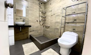 VENTA DE DEPARTAMENTO DUPLEX 4TO PISO URB. SANTA EDELMIRA
