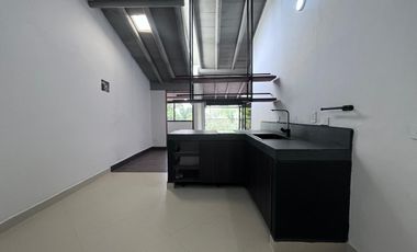 Apartaestudio en arriendo en Loma del Atravesado, Envigado, Antioquia