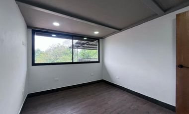 Apartaestudio en arriendo en Loma del Atravesado, Envigado, Antioquia