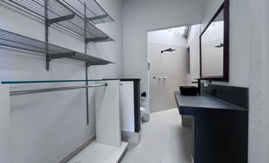 Apartaestudio en arriendo en Loma del Atravesado, Envigado, Antioquia