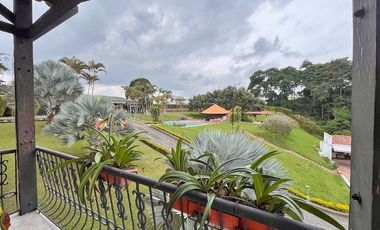 VENTA CASA CAMPESTRE VIA ARMENIA PEREIRA