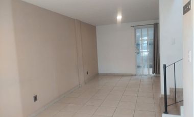 Casa en RENTA en Querétaro ¡Dentro de Condominio! Corregidora, Los Angeles