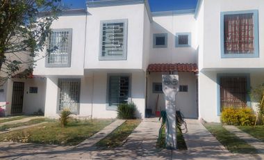 Casa en RENTA en Querétaro ¡Dentro de Condominio! Corregidora, Los Angeles