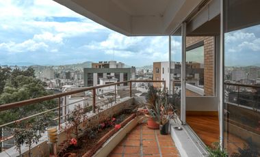 Vendo Departamento de 4 Dormitorios   En el mejor Sector  De Alta Plusvalía en   Quito Tenis