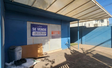 Se vende Propiedad Comercial en Las Condes
