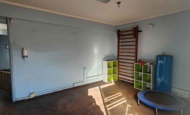 Se vende Propiedad Comercial en Las Condes