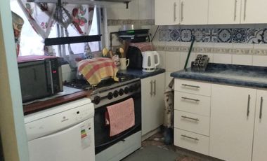 AMPLIA CASA EN CERRO NAVIA SECTOR JOSE JOAQUIN PEREZ Y NEPTUNO