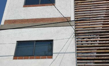 UBICADÍSIMOS Y SÚPER EQUIPADOS ESTUDIOS EN PROGRESO TIZAPÁN.