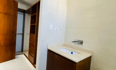 APARTAMENTO EN VENTA EN RIOMAR, BARRANQUILLA