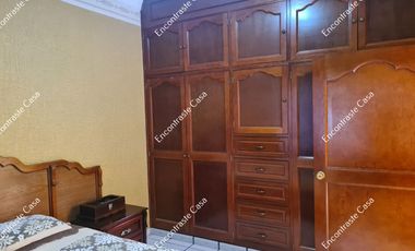 CASA EN VENTA, A UNA CUADRA DE CALZADA BENITO JUAREZ