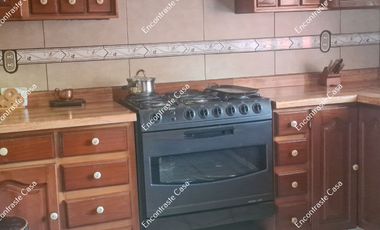 CASA EN VENTA, A UNA CUADRA DE CALZADA BENITO JUAREZ