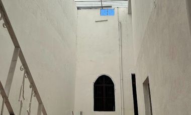 RENTA DE PROPIEDAD EN EL CENTRO CALLE MANUEL DOBLADO