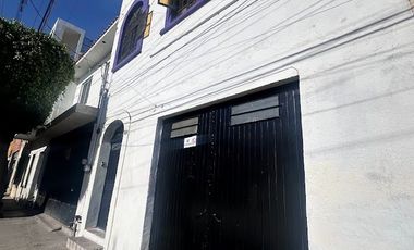 RENTA DE PROPIEDAD EN EL CENTRO CALLE MANUEL DOBLADO