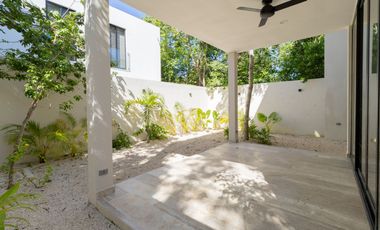 El espacio, lujo y seguridad que tu familia busca. Villa de 4 recámaras en Playa del Carmen.
