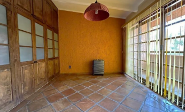 BONITA CASA EN SAN CRISTÓBAL CON MUY AMPLIO JARDIN