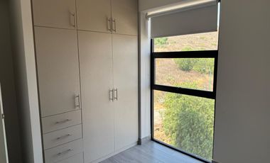 REESTRENA DEPTO EN RENTA CON EXCELENTES VISTAS A UNOS PASOS DE OUTLET PUNTA NORTE